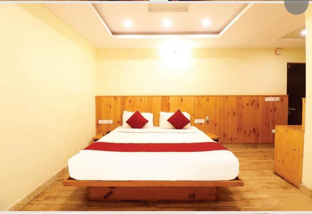 Hotel Royal Orbit Bangalore Exterior photo